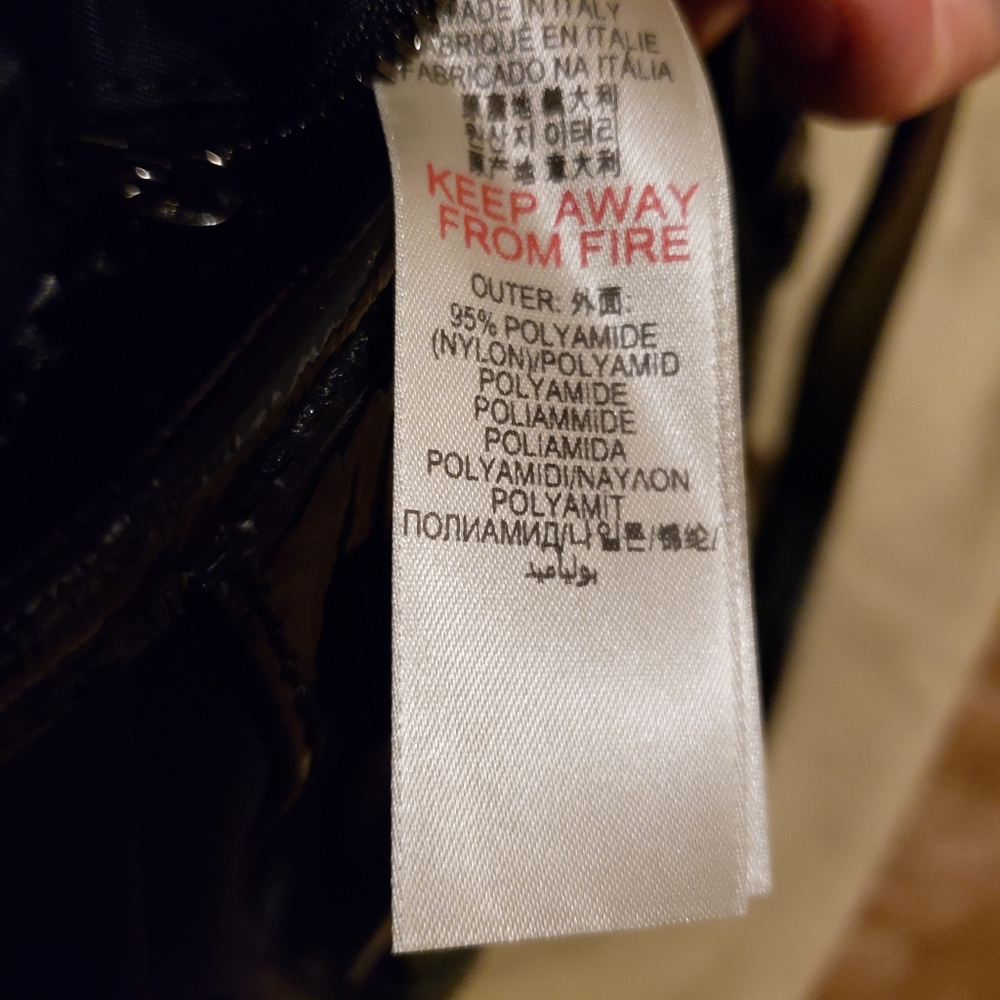 Burberry purse - Picture 7 of 10